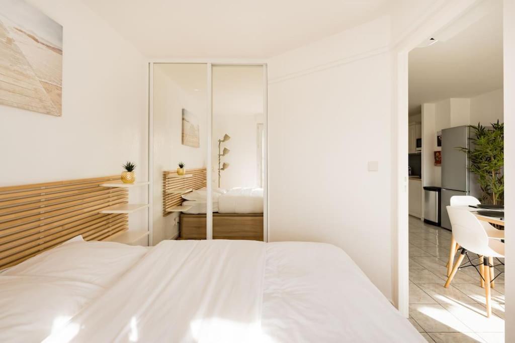 Port-Frejus, Le Paladien, Appartement 2 Pieces Climatise, Terrasse & Parking エクステリア 写真